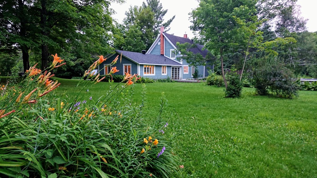 Auberge Stanstead | 136 Rue Principale, Stanstead, QC J0B 3E5, Canada | Phone: (438) 490-1068
