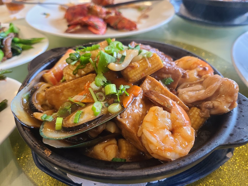 Van. Tea Cafe | 9020 Capstan Way #150, Richmond, BC V6X 3V9, Canada | Phone: (604) 370-0956