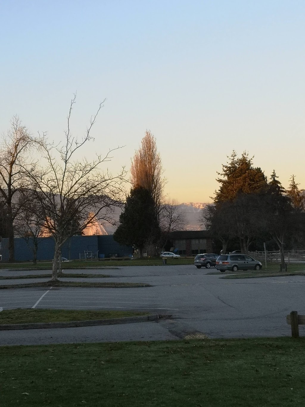 Holly Park | 10698 148 St, Surrey, BC V3R 3X6, Canada