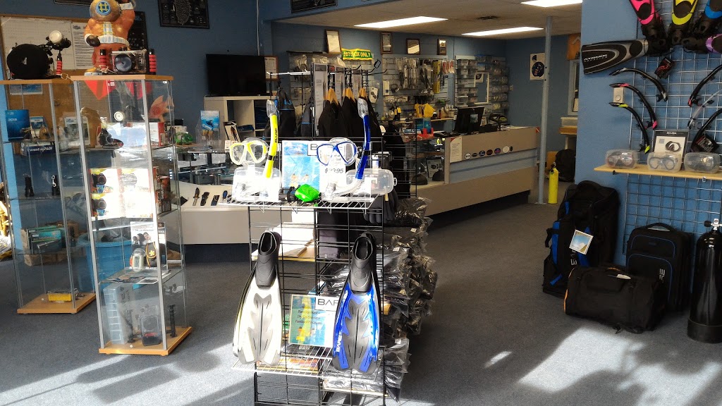 Tri-City Scuba Centre | 8-300 Trillium Dr, Kitchener, ON N2E 2K6, Canada | Phone: (519) 581-1044