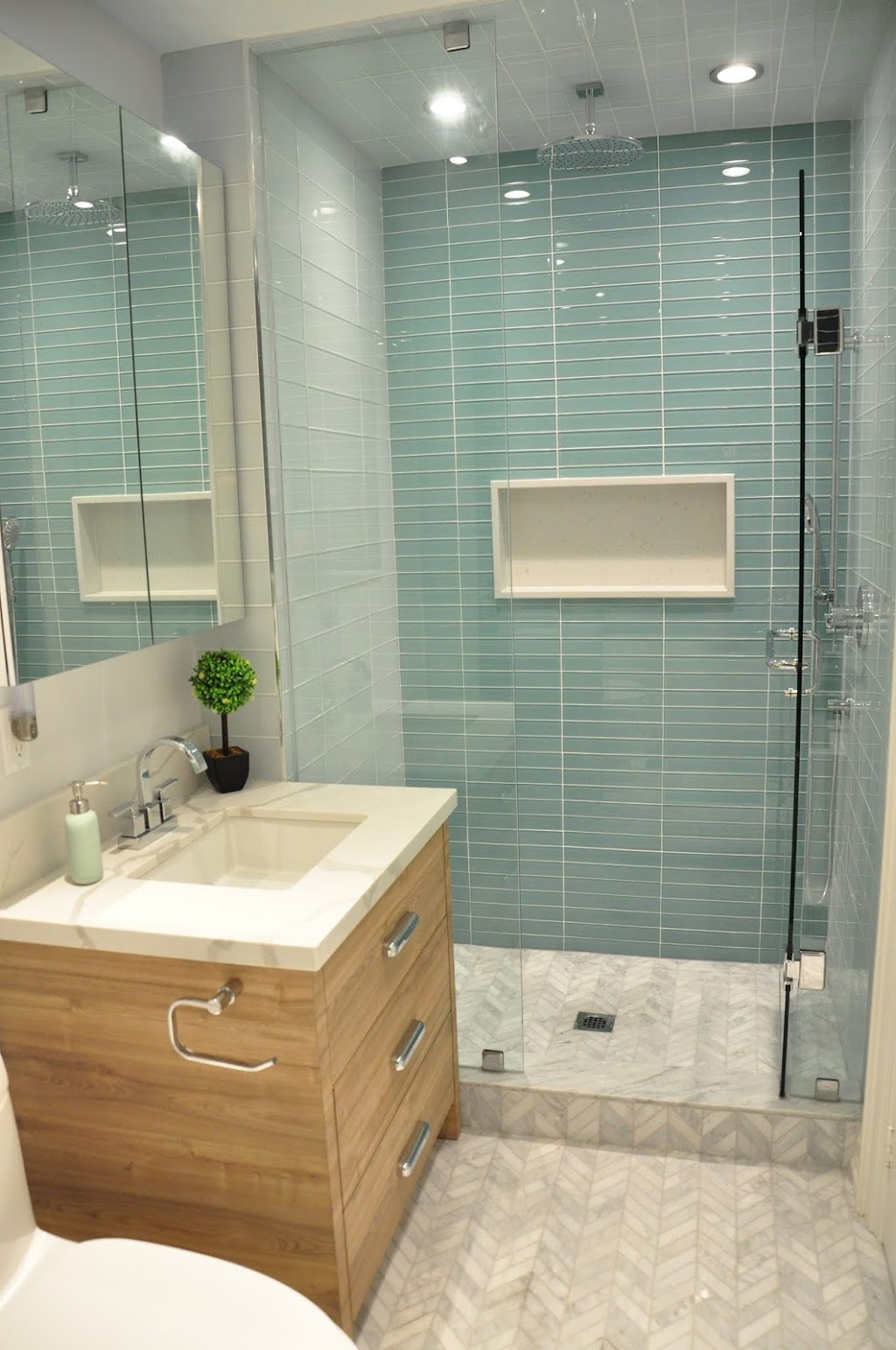 Granite Quartz & Marble Countertops for Kitchen - Amaztone | 55 Brisbane Rd, North York, ON M3J 2K3, Canada | Phone: (416) 739-7304