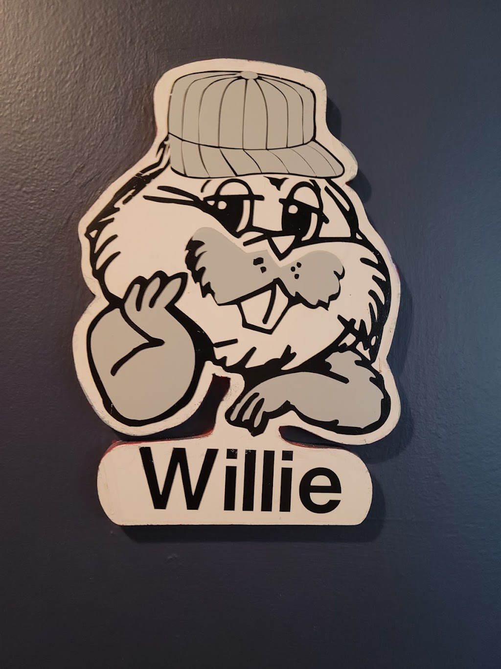 Coal Shed Willie | 402 William St, Wiarton, ON N0H 2T0, Canada | Phone: (519) 534-2727