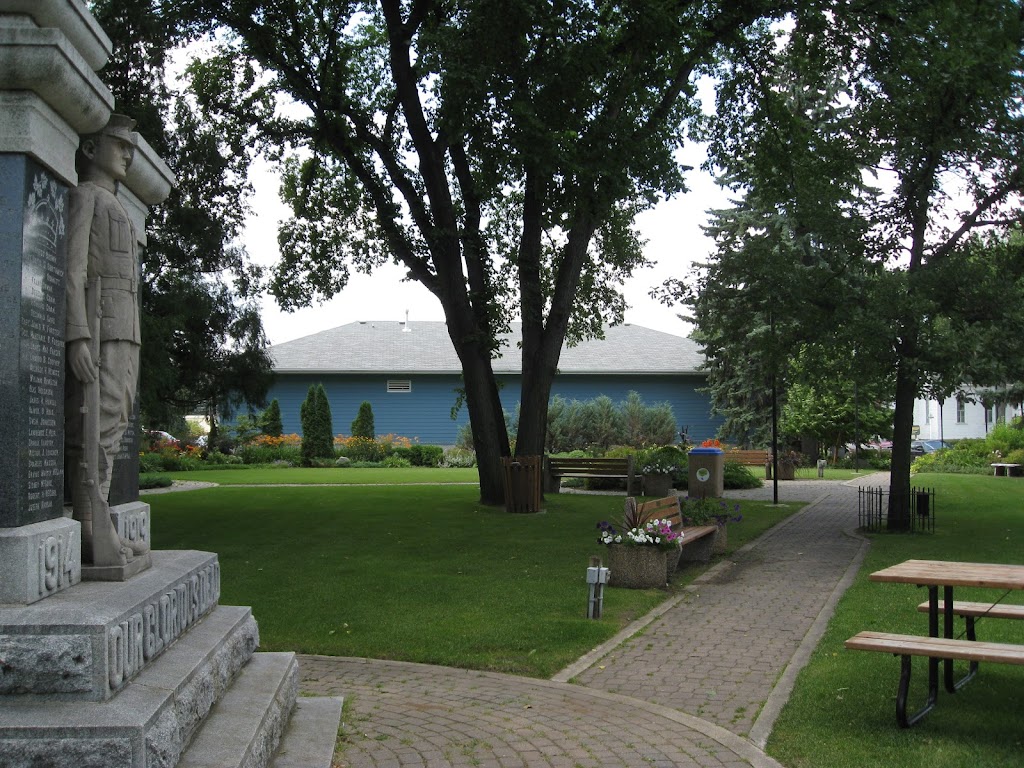 Confederation Park | 430 Stephen St, Morden, MB R6M 1T6, Canada | Phone: (204) 822-4434