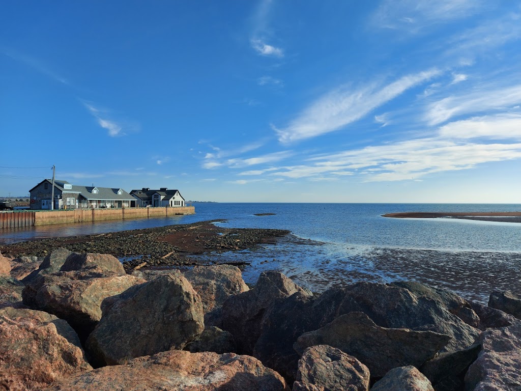 Victoria Seaport Lighthouse Museum | 2 Russell St, Victoria, PE C0A 2G0, Canada | Phone: (902) 368-4000