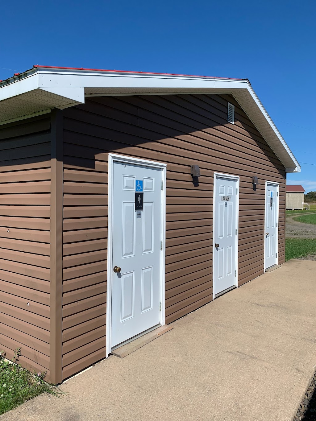 The Ridge Campground | 2561 Ridge Rd, Digby, NS B0V 1A0, Canada | Phone: (902) 245-5600