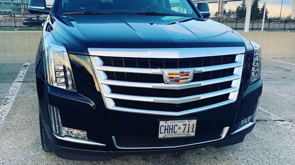 Airport Limo | 10 Stonebrook Crescent, Georgetown, ON L7G 6E4, Canada | Phone: (647) 386-3868