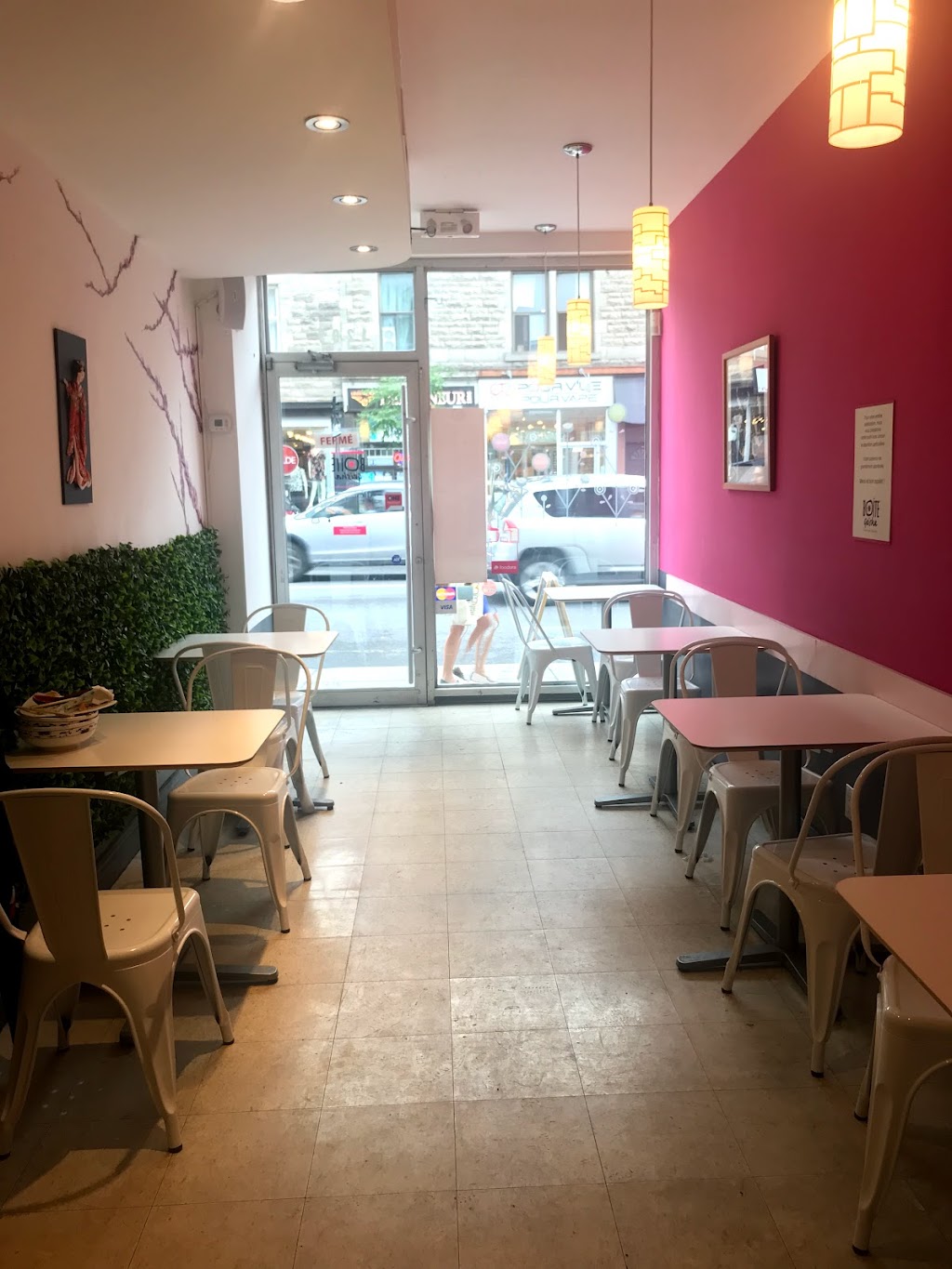 Boite Geisha Fusion Sushi | 1209 Avenue du Mont-Royal E, Montréal, QC H2J 1Y2, Canada | Phone: (514) 903-8118