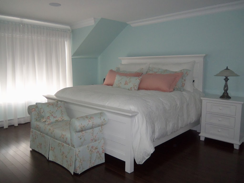 Emond Rembourreur | 567a Rue St Georges, Saint-Jérôme, QC J7Z 5B7, Canada | Phone: (450) 432-4705