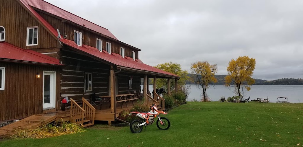 Canonto Lodge | 1029 Rosie Lane,, Calabogie, ON K0J 1H0, Canada | Phone: (613) 601-3413