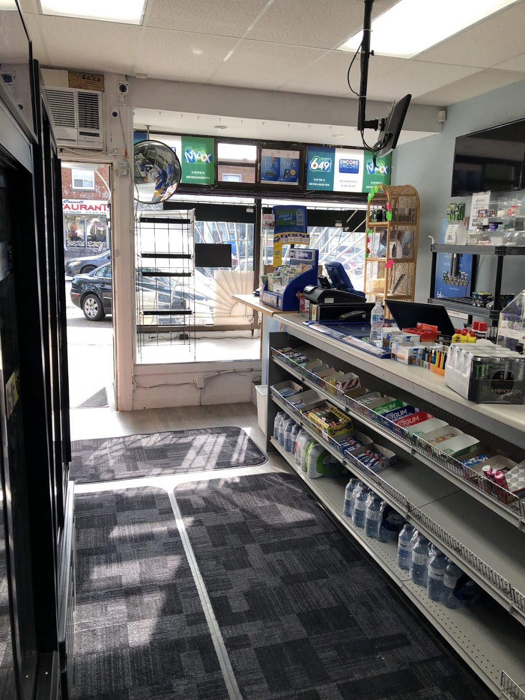 12 Hour Convenience | 973 Coxwell Ave, East York, ON M4C 3G4, Canada | Phone: (289) 407-0923