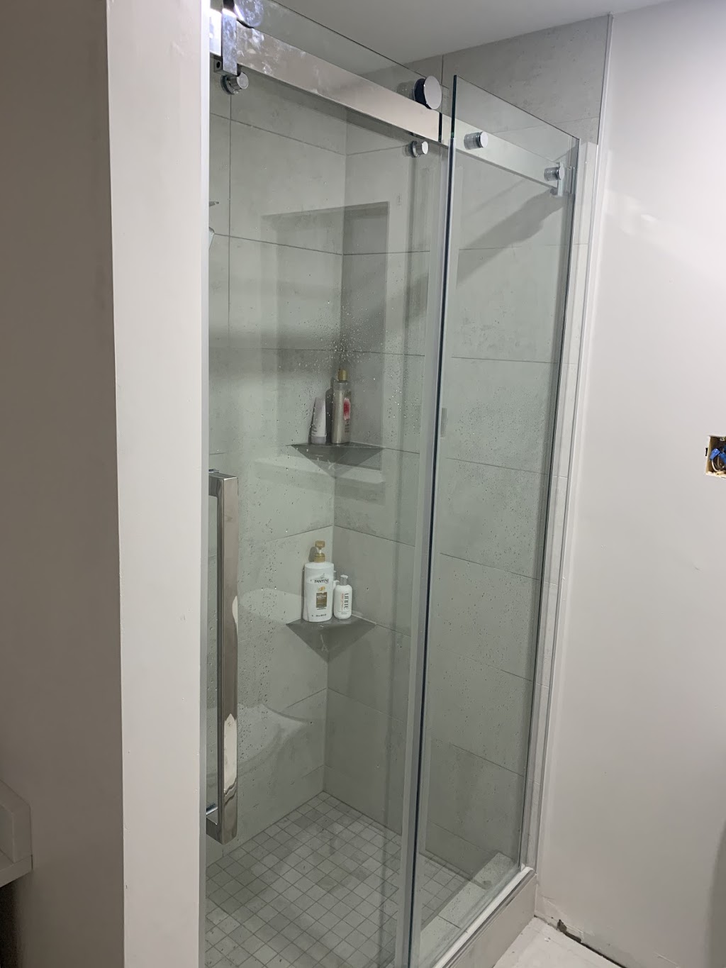 5H Renovation Ltd. | 32021 Austin Ave, Abbotsford, BC V2T 4P4, Canada | Phone: (778) 908-3550