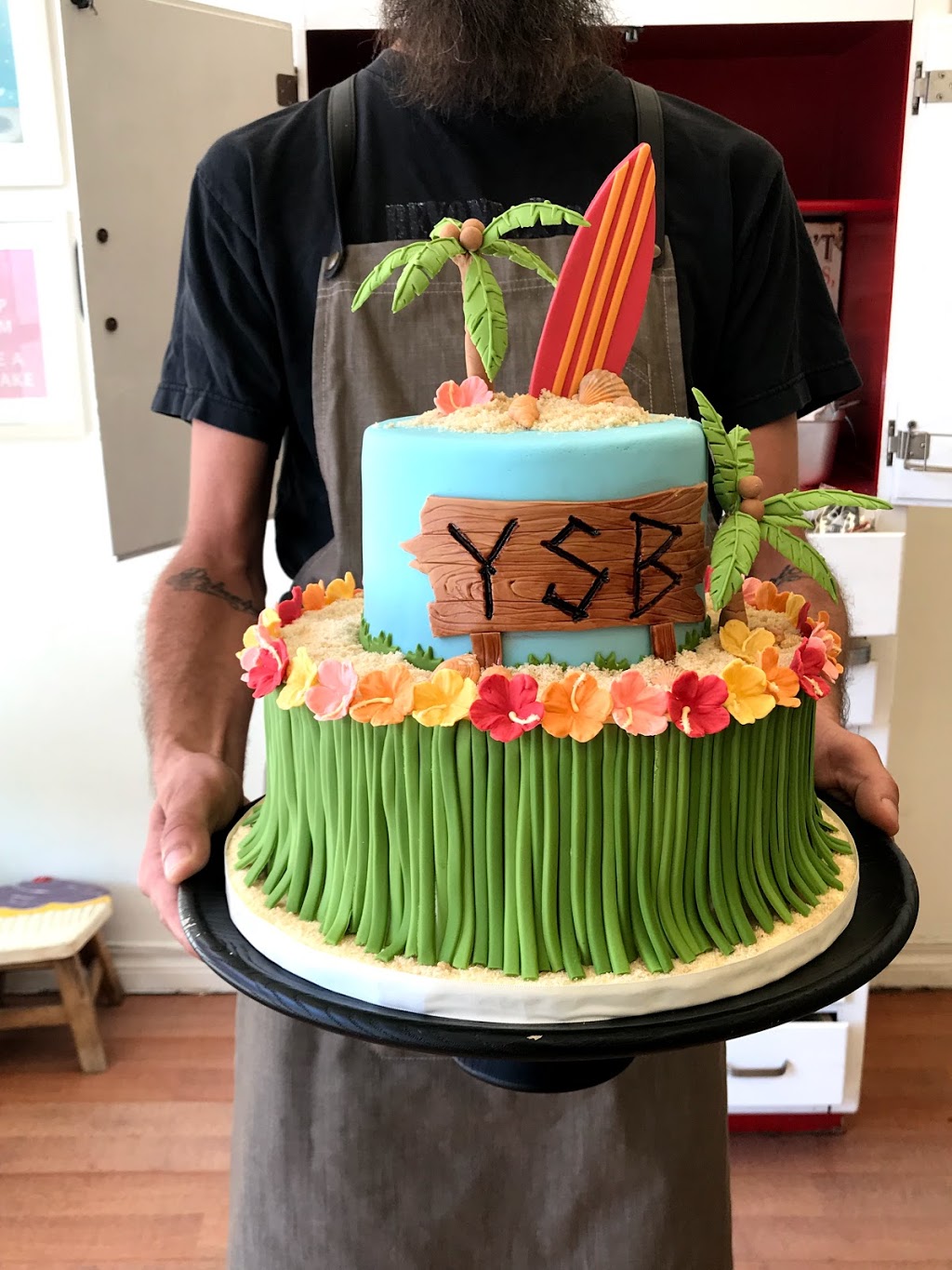 Yummy Stuff Bakery | 1660 Queen St W, Toronto, ON M6R 1B2, Canada | Phone: (416) 531-9732