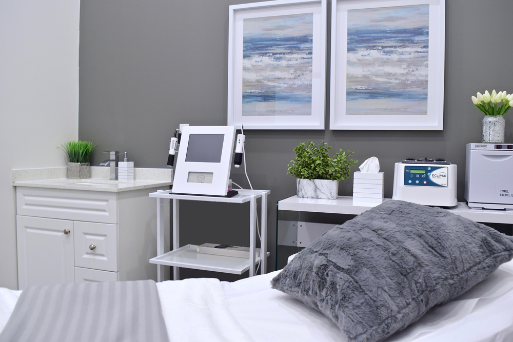 Enriched Med Spa | 3981 Major MacKenzie Dr W D19, Woodbridge, ON L4L 1A6, Canada | Phone: (905) 417-1455