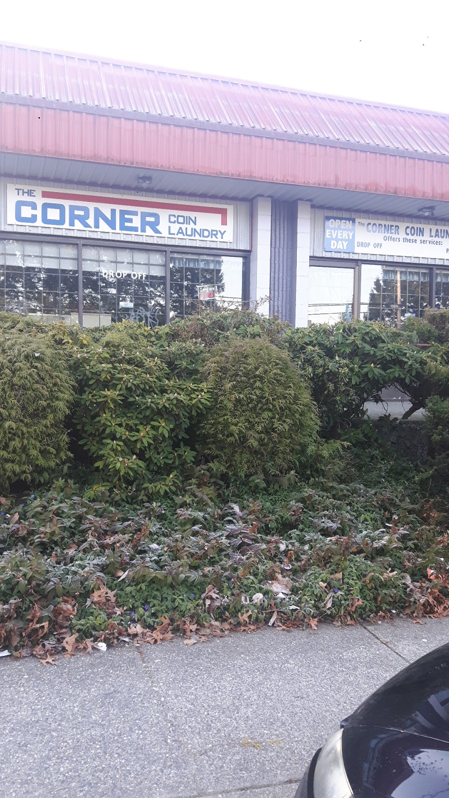 Corner Coin Laundry | 13654 Grosvenor Rd, Surrey, BC V3R 5C9, Canada | Phone: (604) 582-4111