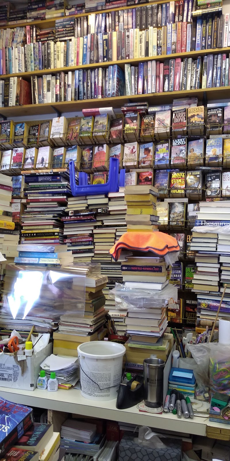 Sunrise Books | 366 Speedvale E, Guelph, ON N1E 1N5, Canada | Phone: (519) 763-6610