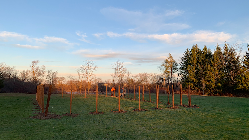 Bednarz Post Hole Digging | 152 W 27th St, Hamilton, ON L9C 5A3, Canada | Phone: (905) 928-2000