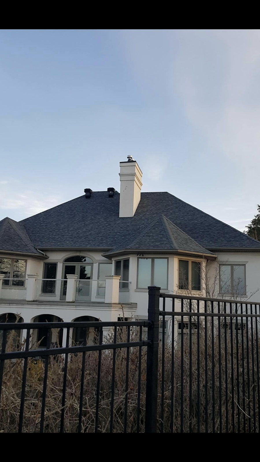 Highpoint Roofing and Eavestrough | 626 Taylor Crescent, Burlington, ON L7L 7A5, Canada | Phone: (647) 703-0147