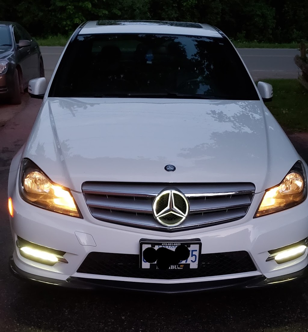 Devin Details | 1927 Parkside Dr, Pickering, ON L1V 3N6, Canada | Phone: (905) 995-7996