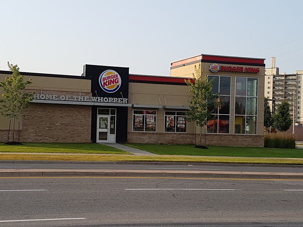 Burger King | 275 Taunton Rd E, Oshawa, ON L1G 3V2, Canada | Phone: (905) 720-0996