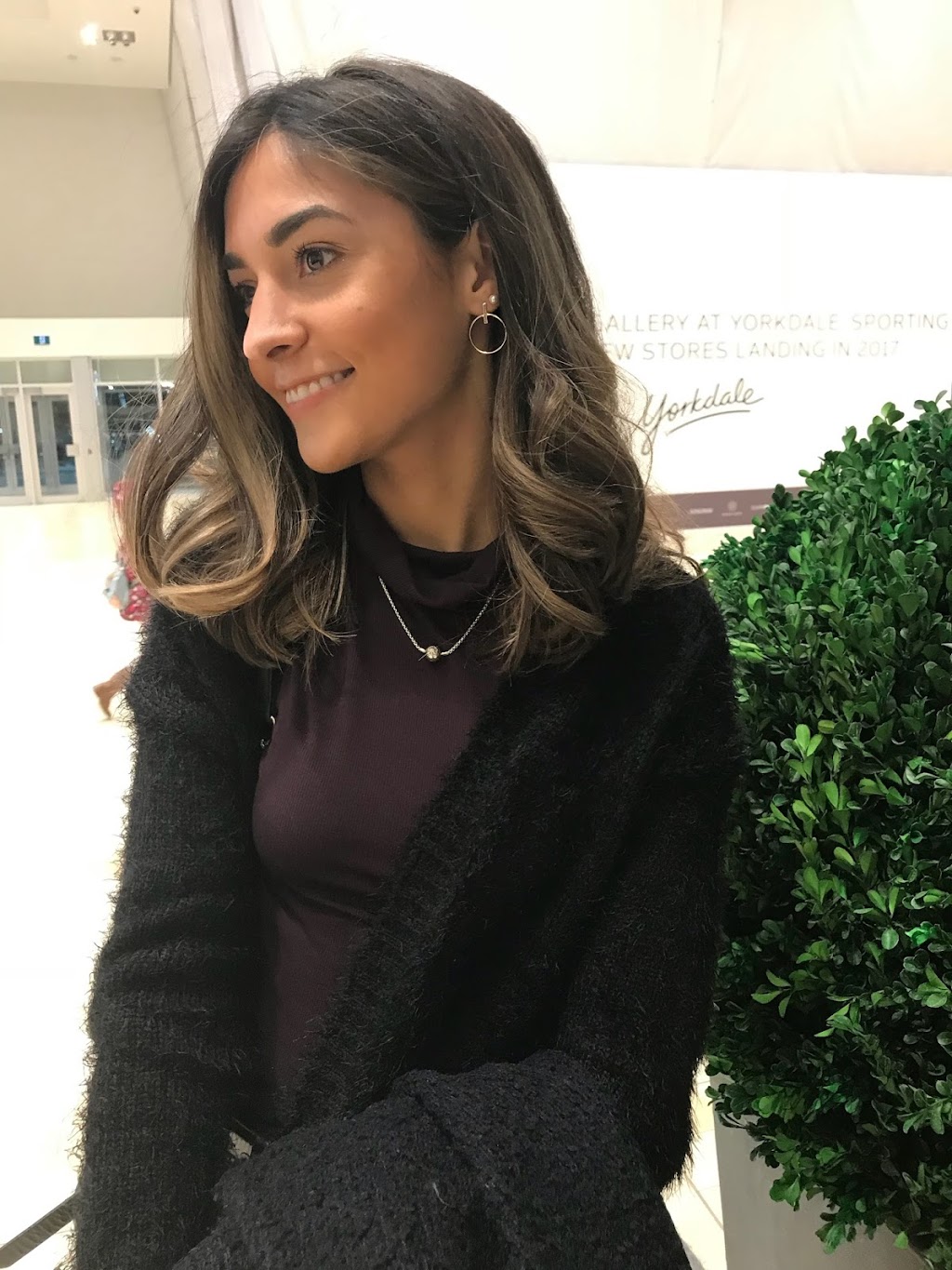 Salon Montiero Hair by Rita | 500 Rexdale Blvd. Woodbine Mall, Etobicoke, ON M9W 6K5, Canada | Phone: (416) 371-4331