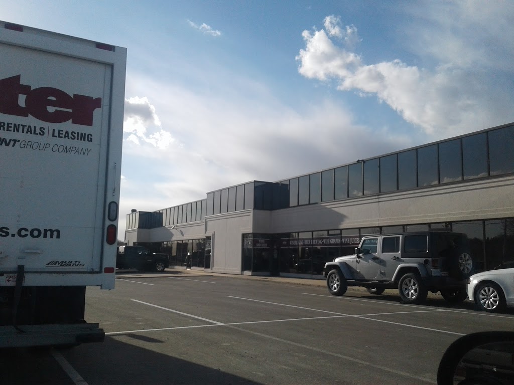 Carter Car & Truck Rentals | 411 Glendale Ave, St. Catharines, ON L2P 3Y1, Canada | Phone: (905) 680-4451