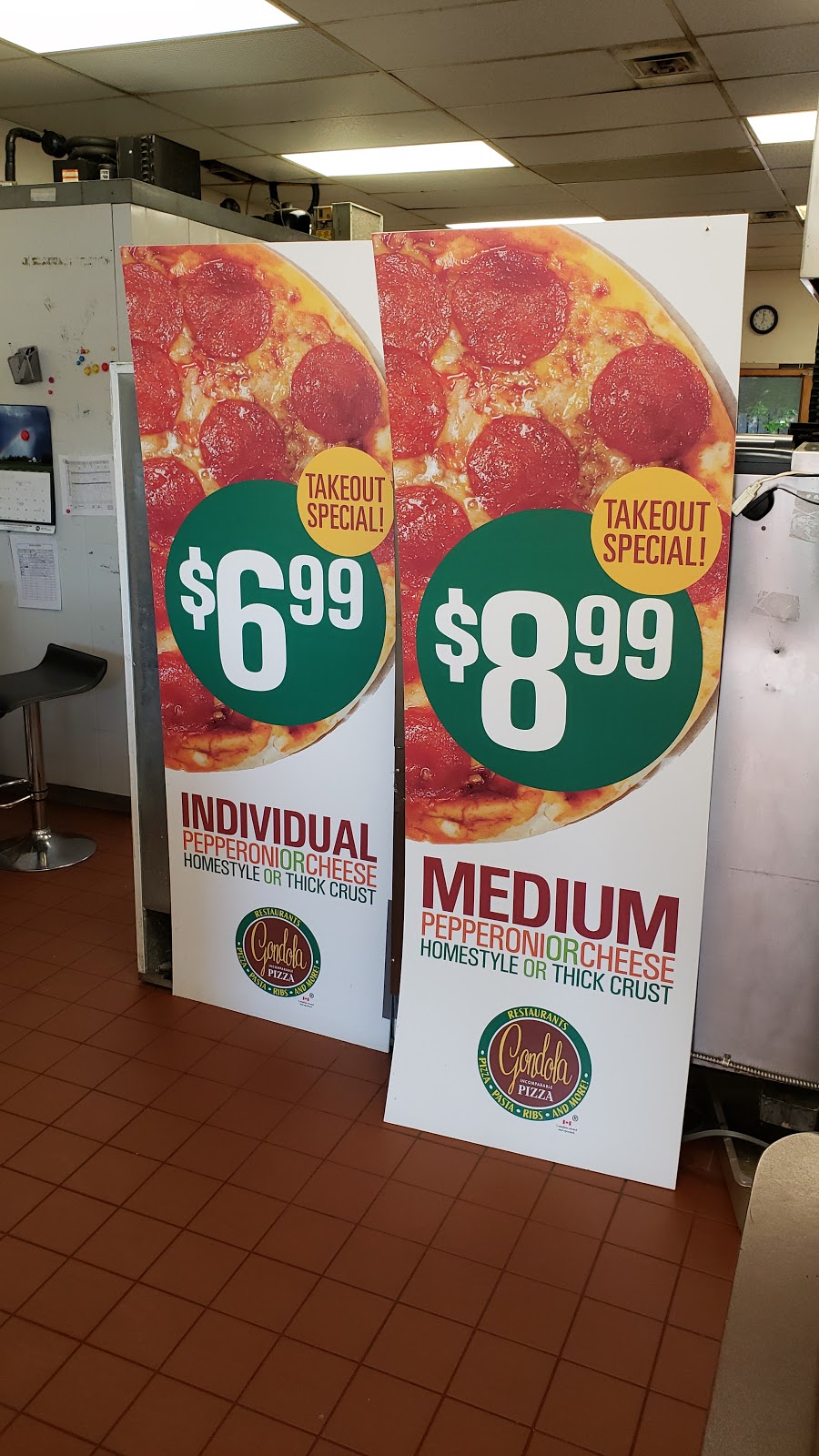 Gondola Pizza South St. Vital, Royal Wood, Island Lake, Sage Cre | 12 Britannica Rd, Winnipeg, MB R2N 1J4, Canada | Phone: (204) 255-6440