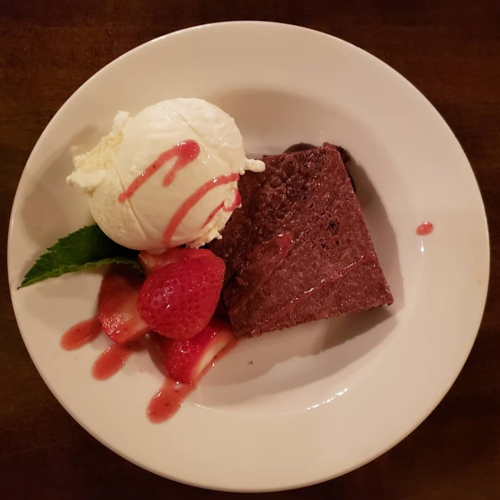 Porta Romana Restaurant | 420 King St #7, Spruce Grove, AB T7X 2C6, Canada | Phone: (780) 293-8719