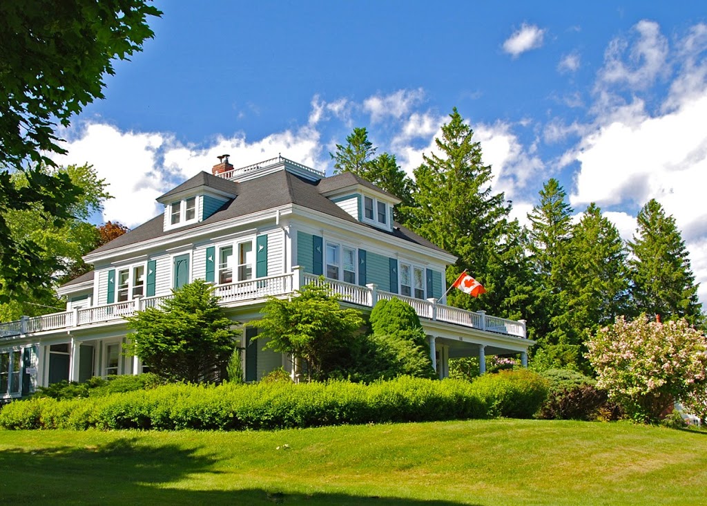 Alicion Bed & Breakfast | 66 McDonald St, Lunenburg, NS B0J 2C0, Canada | Phone: (902) 200-7659