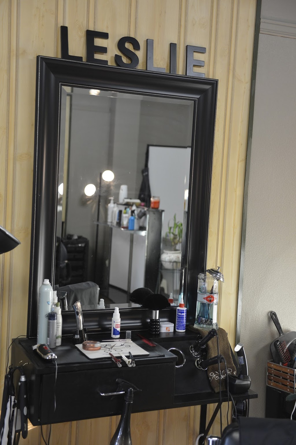 The Dressing Room Hair Studio | 17 Bridge St, Almonte, ON K0A 1A0, Canada | Phone: (613) 256-9800