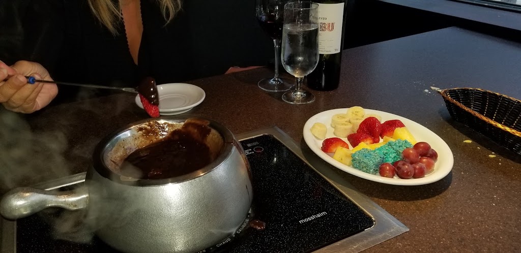 Ufondue & Stonegrill Restaurant | 613 8 St E, Saskatoon, SK S7H 0R1, Canada | Phone: (306) 955-6118