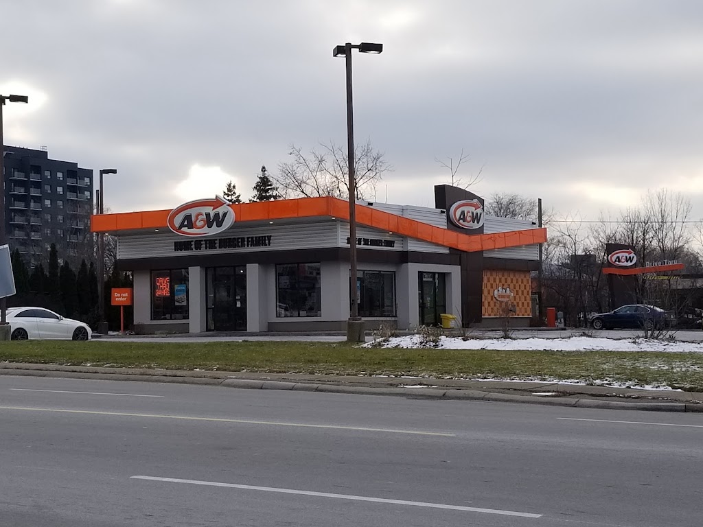 A&W Canada | 419 Wharncliffe Rd S, London, ON N6J 2M6, Canada | Phone: (519) 438-5281