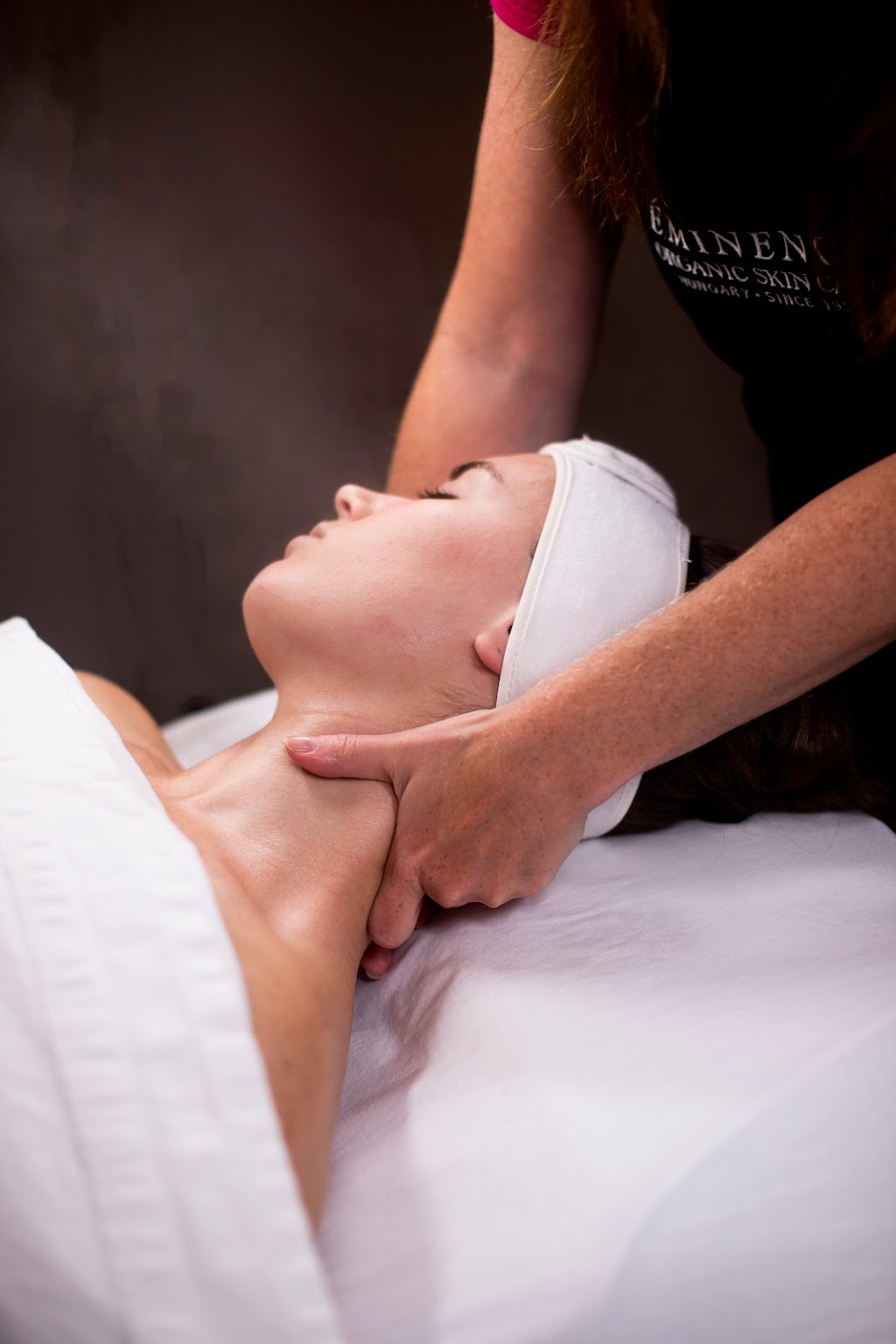 Oasis Spa | 110 St George St, Mitchell, ON N0K 1N0, Canada | Phone: (226) 303-2021