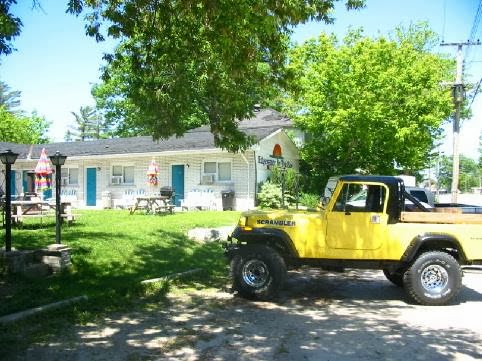 Edgewater By the Bay | 148 Mosley St, Wasaga Beach, ON L9Z 1A2, Canada | Phone: (705) 429-3205