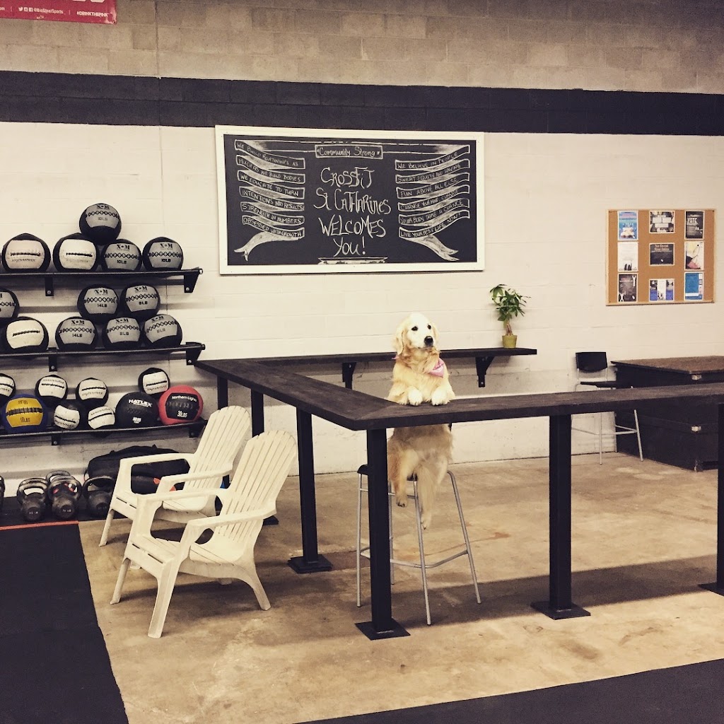 Fit Collective St. Catharines | 333 Ontario St Unit A3, St. Catharines, ON L2R 5L3, Canada | Phone: (905) 325-0309