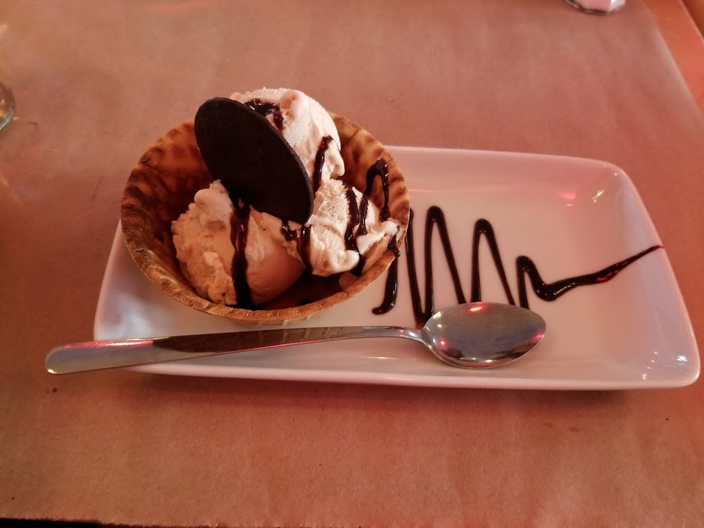 LìOLà Pizzeria | 4420 Boulevard Lévesque E, Laval, QC H7C 2R1, Canada | Phone: (450) 661-6980