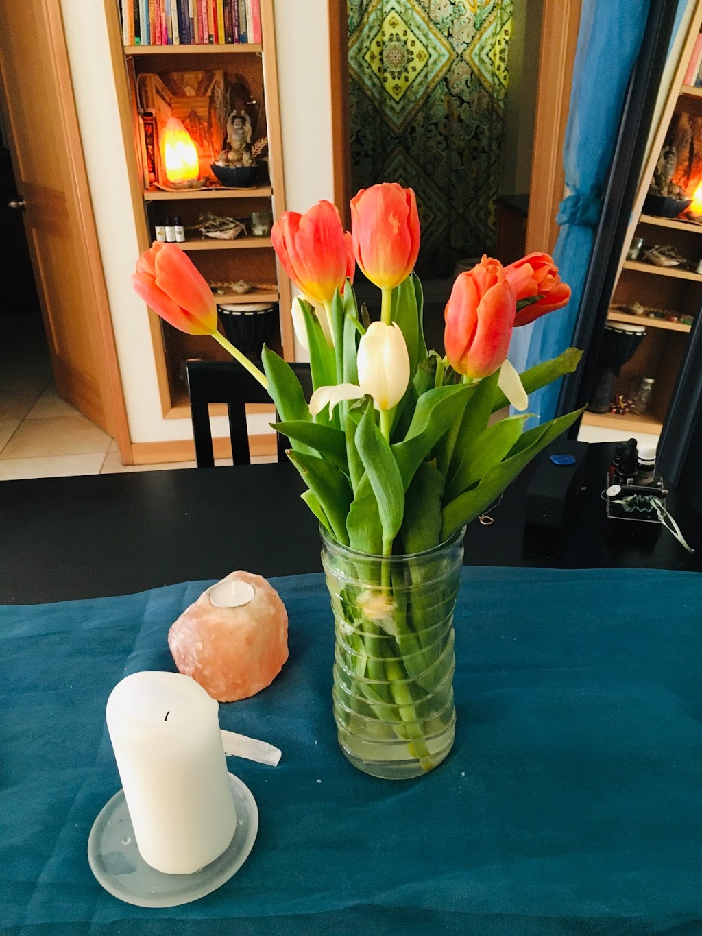 Living Lotus Healing | 2744 16 Ave SW Unit B, Calgary, AB T3C 1A4, Canada | Phone: (403) 971-1762