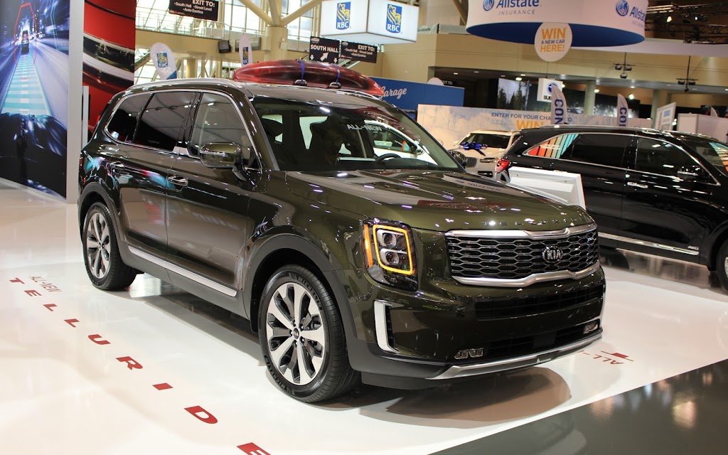 Ville-Marie Kia | 3010 Rue Hochelaga, Montréal, QC H1W 1G2, Canada | Phone: (514) 598-8800