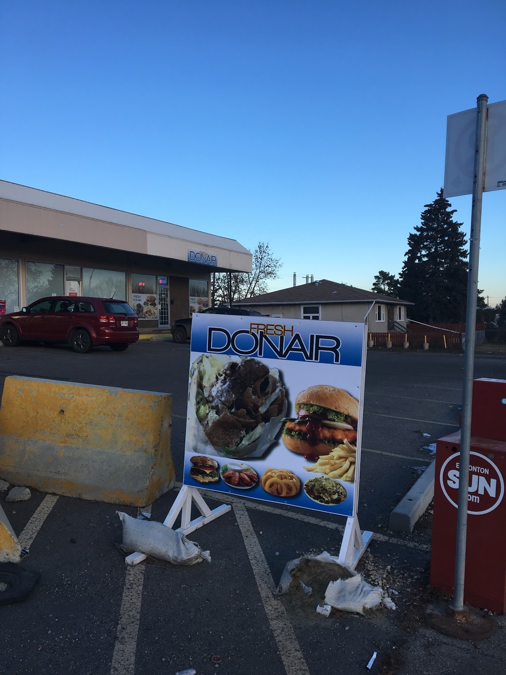 Fresh Donair | 6502 132 Ave NW, Edmonton, AB T5A 0J8, Canada | Phone: (780) 705-2286