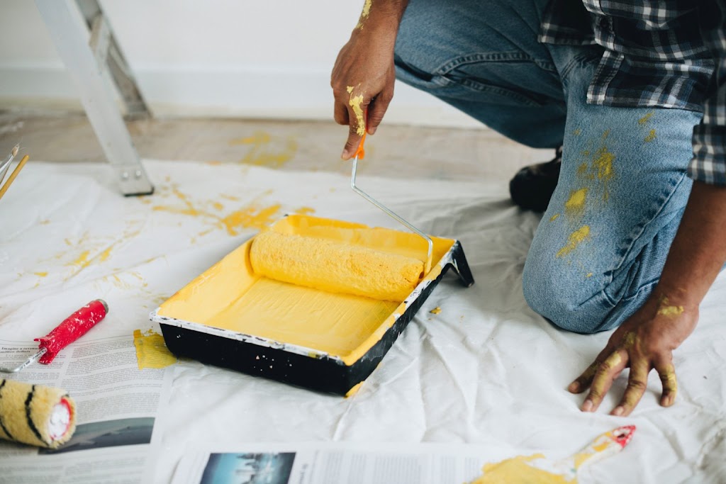 Ultimate Painters Ottawa | 473 Gladstone Ave Suite 4, Ottawa, ON K1R 5N7, Canada | Phone: (613) 801-8275