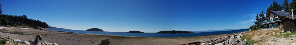 Absolute Heaven Oceanfront Suites | 6471 Sunshine Coast Hwy, Sechelt, BC V0N 3A7, Canada | Phone: (604) 740-4261