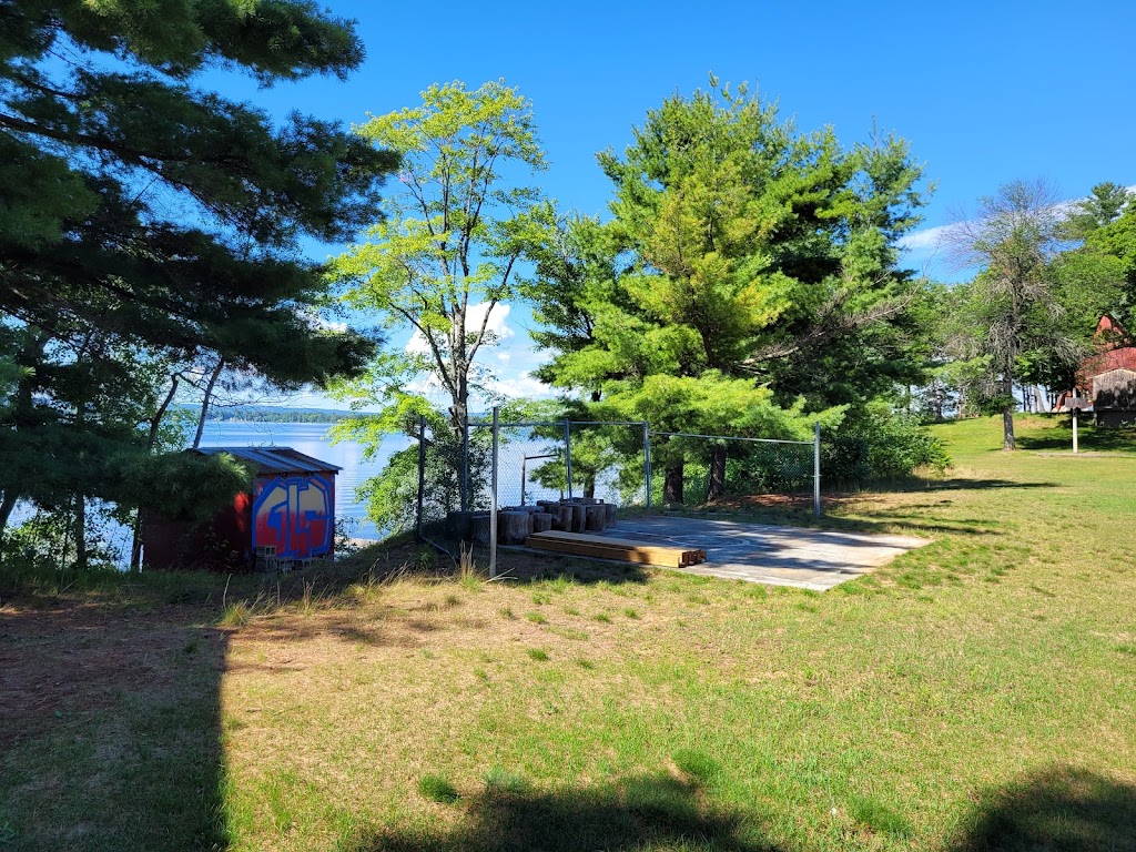 Golden Lake United Church Camp | 64 McNee Dr, Golden Lake, ON K0J 1X0, Canada | Phone: (888) 659-2267