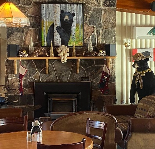 Spectacle Lake Lodge | Spectacle Lake Rd, Barrys Bay, ON K0J 1B0, Canada | Phone: (800) 567-4044