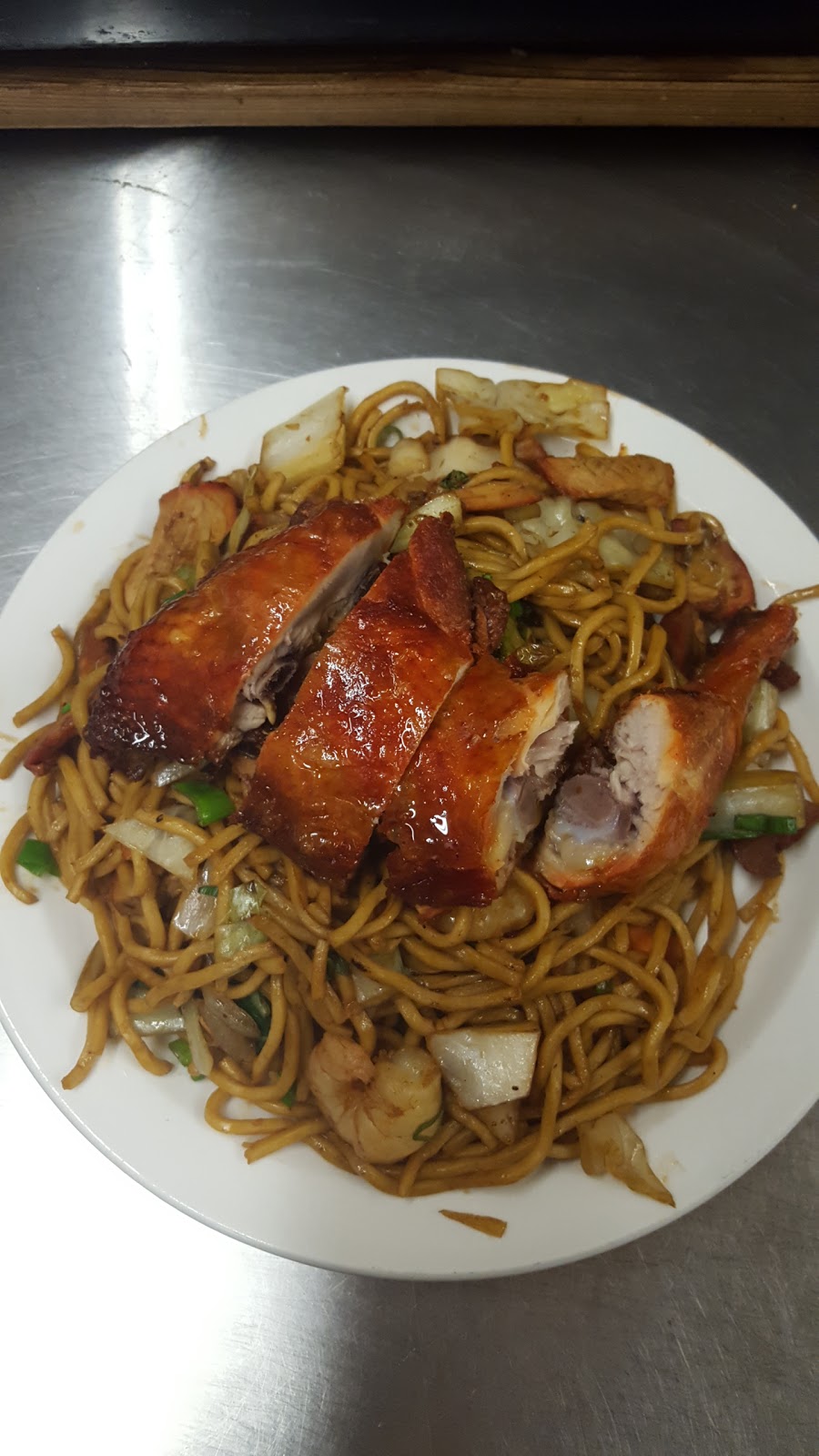 Trini Gardens Restaurant | 3266 Lake Shore Blvd W, Etobicoke, ON M8V 1M4, Canada | Phone: (416) 252-0794