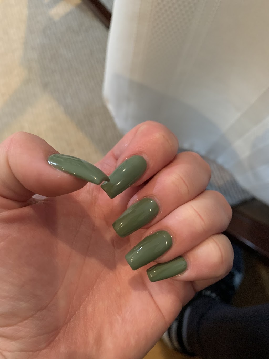 Q Nails Griesbach | 9934 137 Ave NW #103, Edmonton, AB T5E 6W1, Canada | Phone: (780) 250-6777