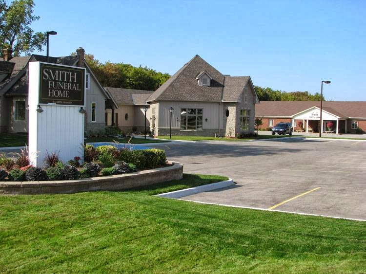 Smith Funeral Home | 1576 London Line, Sarnia, ON N7T 7H2, Canada | Phone: (519) 542-5541