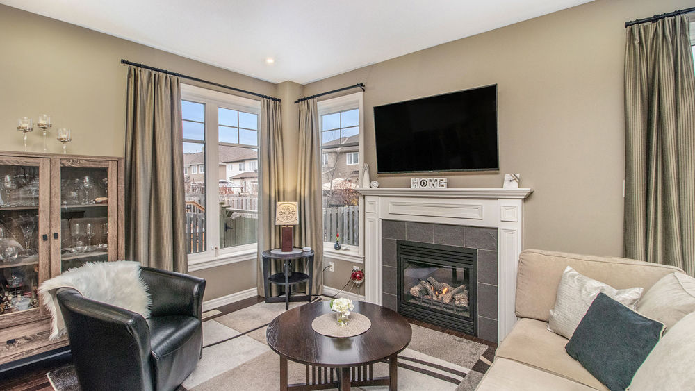 Ottawa Property Gals, RE/MAX Absolute Realty Inc Brokerage. | 31 Northside Rd, Nepean, ON K2H 8S1, Canada | Phone: (613) 690-4176