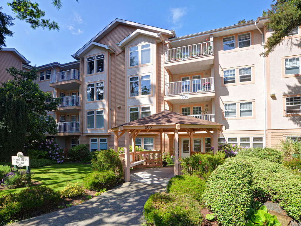 Layne Britton PREC RE/MAX Alliance | 770B Hillside Ave, Victoria, BC V8T 1Z6, Canada | Phone: (250) 588-6011