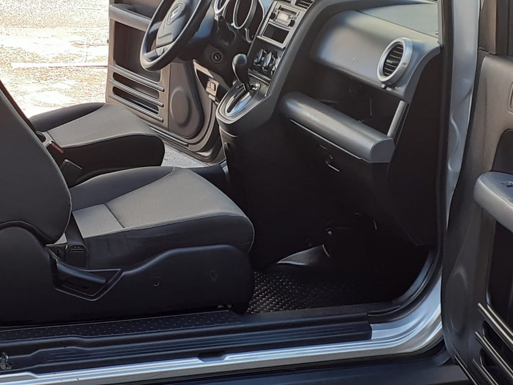 Malik Super Lave-auto et esthétique | 2385 Boulevard Marcel-Laurin, Saint-Laurent, QC H4R 1K4, Canada | Phone: (438) 225-1478