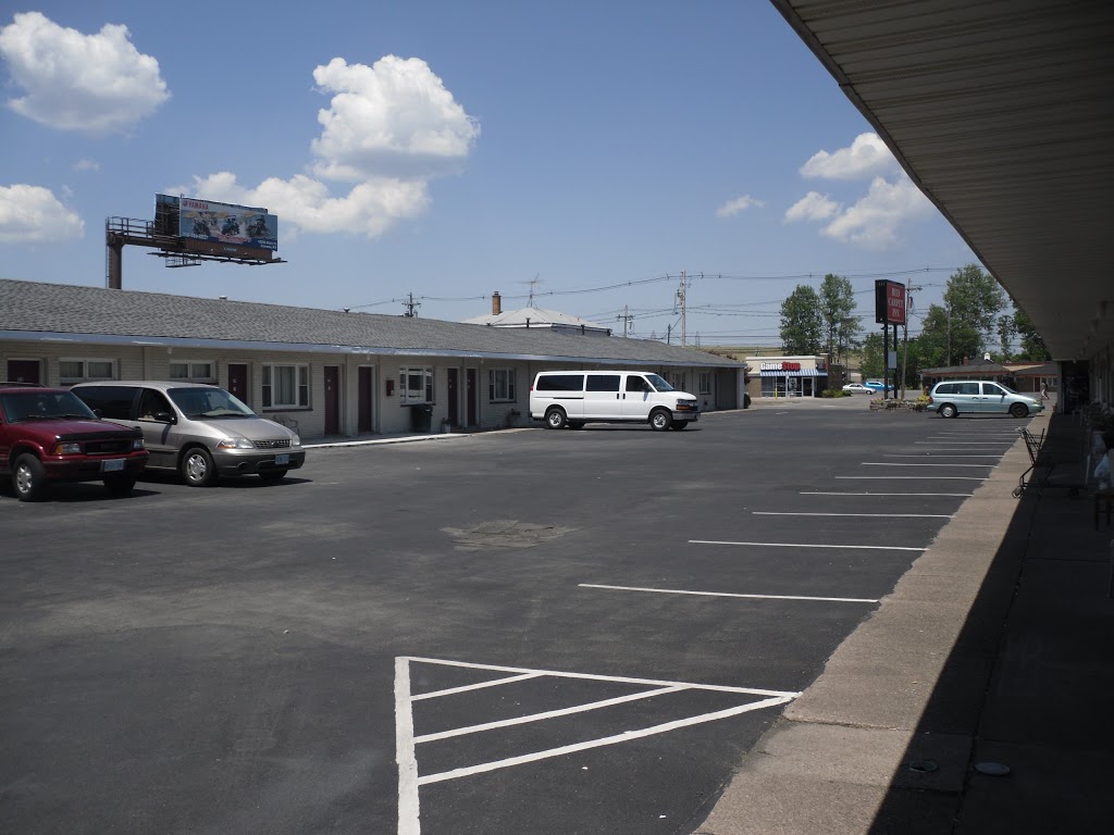 Red Carpet Inn | 6625 Niagara Falls Blvd, Niagara Falls, NY 14304, USA | Phone: (716) 283-2010