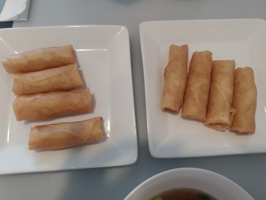 Ming Restaurant | 3217 Rue Beaubien E, Montréal, QC H1Y 1H6, Canada | Phone: (514) 802-3887